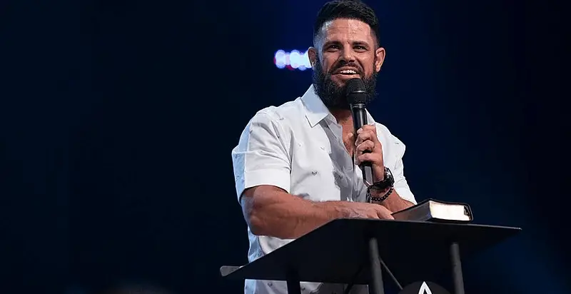 55 of the Most Inspirational Steven Furtick Quotes