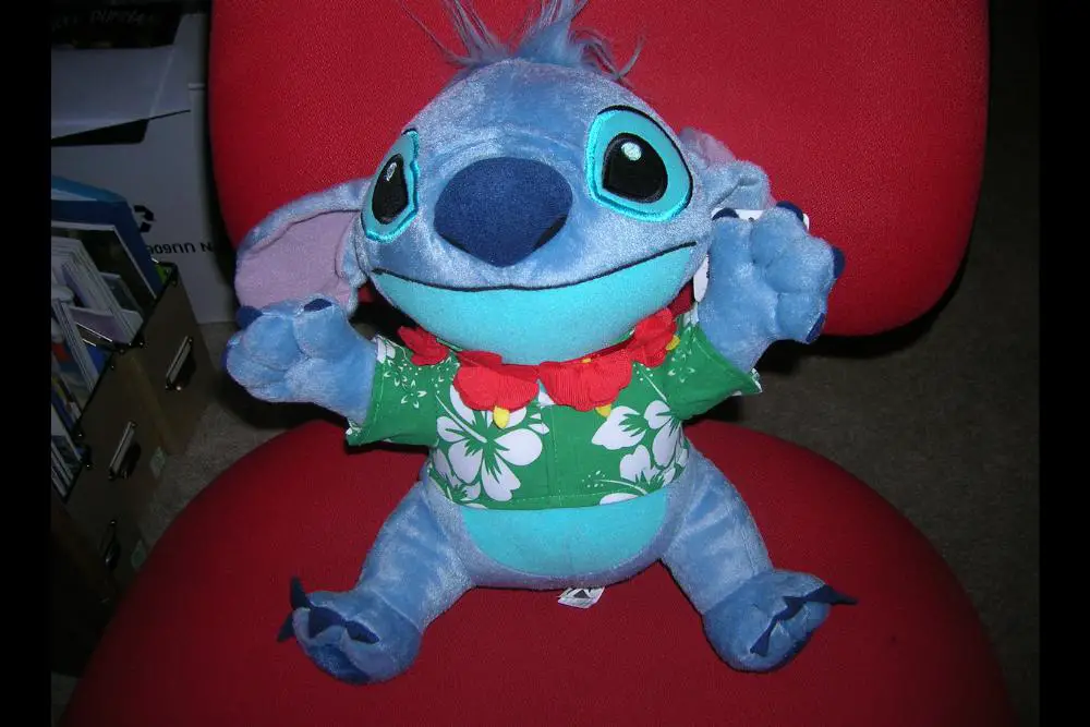  Stitch plush doll toy