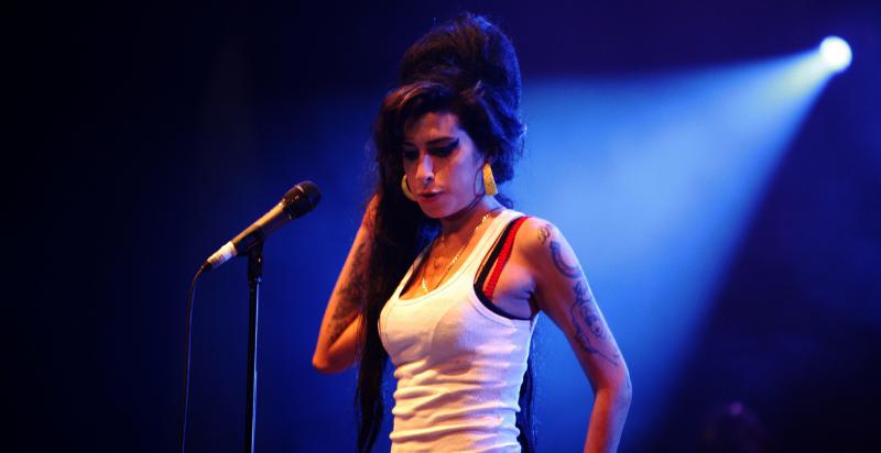 Intelligent Amy Winehouse quotes for life, love, and career